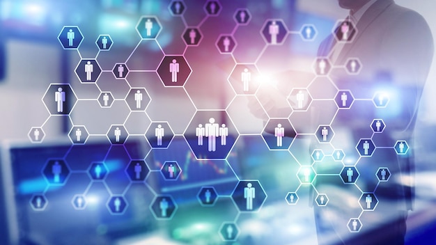 dessin avec rectangles contenant des petits bonhommes à l'intérieur